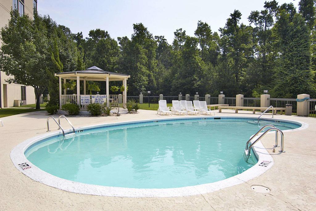 Days Inn By Wyndham Myrtle Beach Socastee Esterno foto
